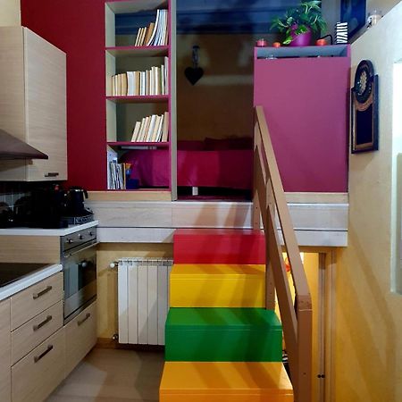 Vivere A Colori Bilocale Al Solivo Bagian luar foto