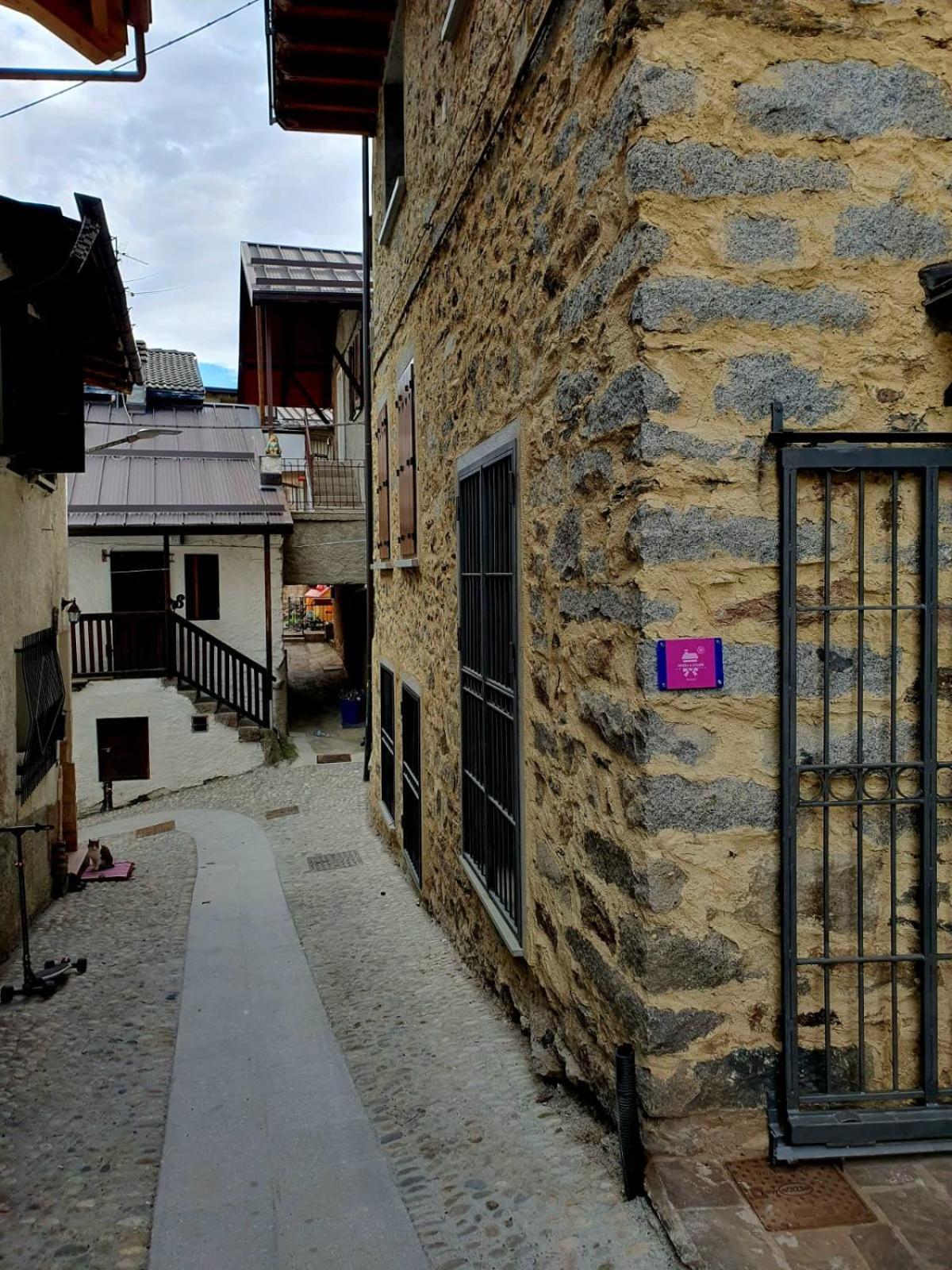 Vivere A Colori Bilocale Al Solivo Bagian luar foto