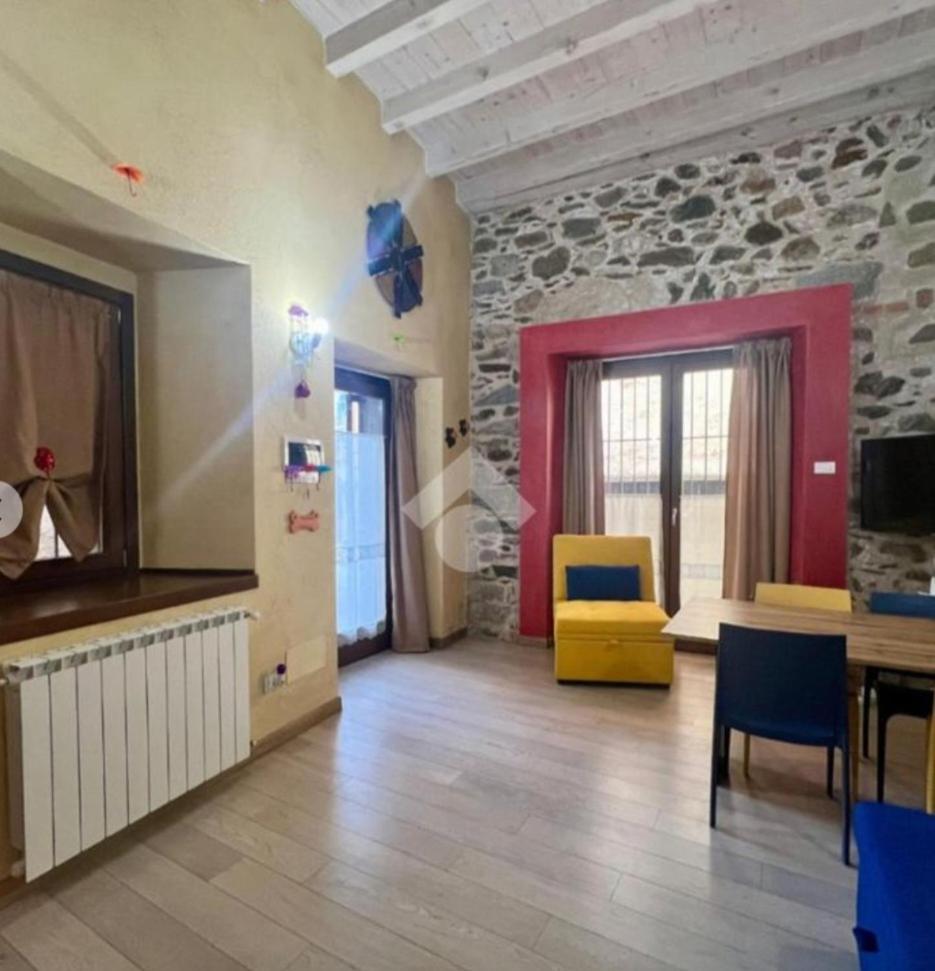 Vivere A Colori Bilocale Al Solivo Bagian luar foto